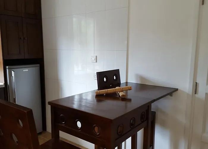 Lägenhet Kayola - Self Catering Pointe La Rue
