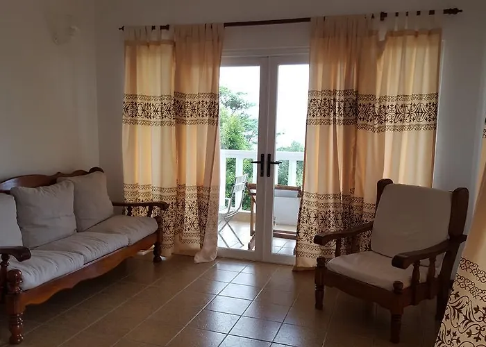 Lägenhet Kayola - Self Catering Pointe La Rue