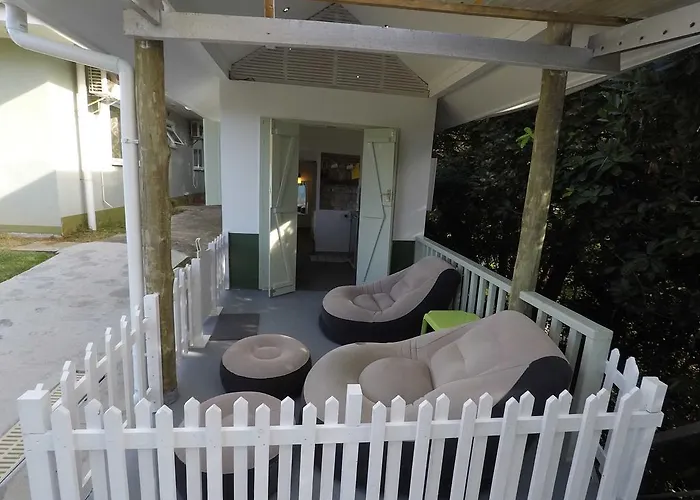 Kayola - Self Catering * Pointe La Rue